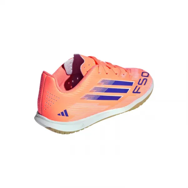 Chlapčenské futbalové kopačky halové ADIDAS F50 Club Jr IC beam orange lucid blue cloud white