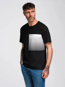 Trendy pánske tričko s krátkym rukávom- čierne