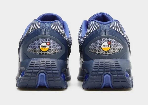 Nike Air Max Dn Bg