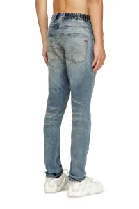 Džínsy Diesel 2032 D-Krooley-B Jogg Sweat Jeans Blue