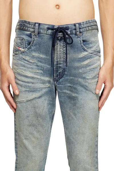 Džínsy Diesel 2032 D-Krooley-B Jogg Sweat Jeans Blue