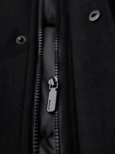 Trendy kabát na zimu pre mužov čierny
