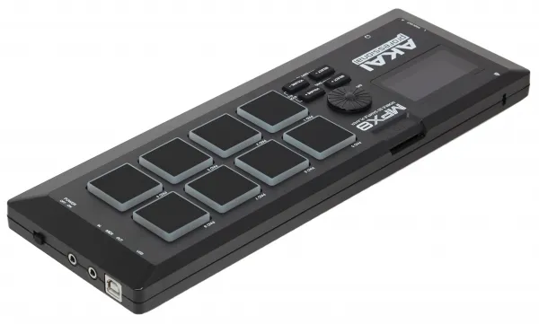 Akai MPX 8