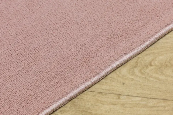 Protišmykový koberec PLUSH púdrovoružový