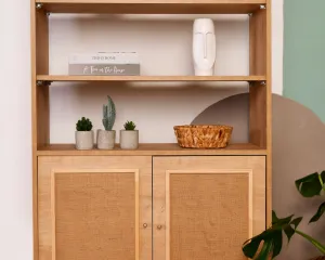 Knižnica Jüt Bookshelf