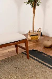 Lavica Touch Bench