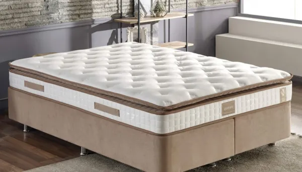 Mattress Queen 140x190 cm Double Size Padded Firm Mattress