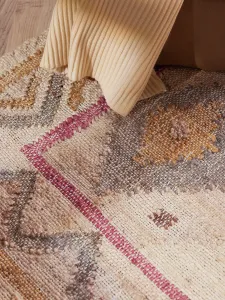 Koberec Elle Decoration Roya Imani krémový / viacfarebný