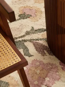 Koberec Elle Decoration Roya Violette krémový / viacfarebný