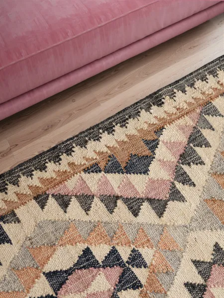 Koberec Elle Decoration Roya Parsa krémový / viacfarebný