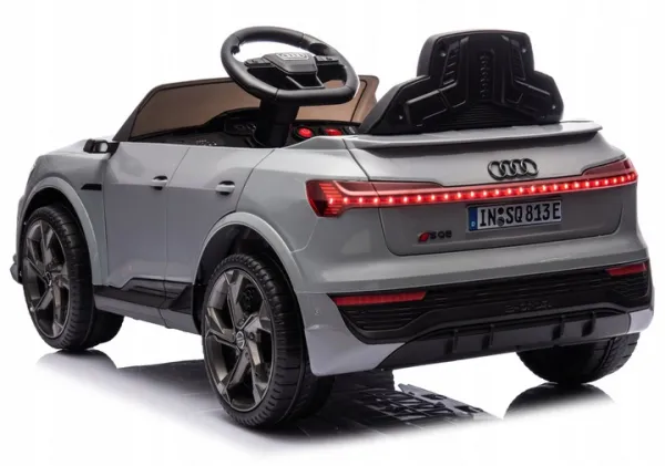 Profitent Elektrické autíčko Audi RSQ8 Sivé