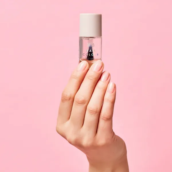 MUA Makeup Academy Nail Colour lak na nechty odtieň Clear Top Coat 10 ml