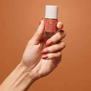 MUA Makeup Academy Nail Colour lak na nechty odtieň Sincere 10 ml