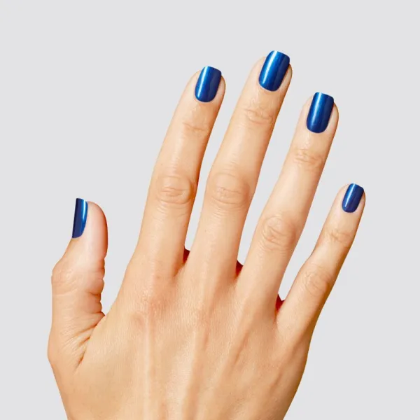 OPI Good Enough to Treat Infinite Shine lak na nechty odtieň Sneak-a-Blue Candy 15 ml