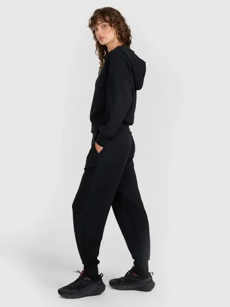 Dámske tepláky 4F TROUSERS CAS F1180-WAW25TTROF1180-21S-BLACK