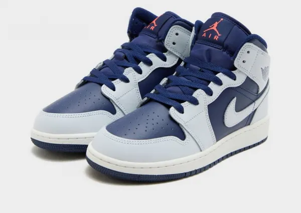 Jordan Air 1 Mid Bg
