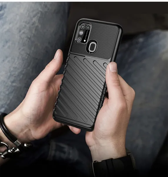 THUNDER Ochranný kryt Samsung Galaxy M31  čierny