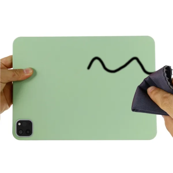 RUBBER Gumený kryt Apple iPad Pro 11 (2022 / 2021 / 2020 / 2018) zelený