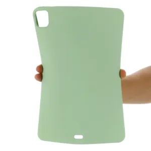 RUBBER Gumený kryt Apple iPad Pro 11 (2022 / 2021 / 2020 / 2018) zelený