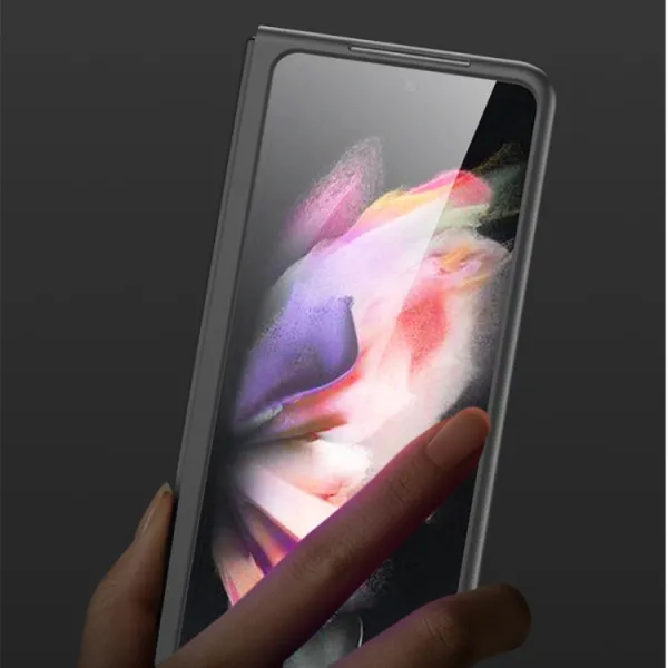 GKK STRIPES Ochranný kryt Samsung Galaxy Z Fold 3 5G strieborný