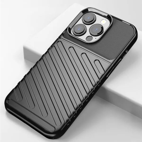THUNDER Ochranný kryt Apple iPhone 13 Pro čierny