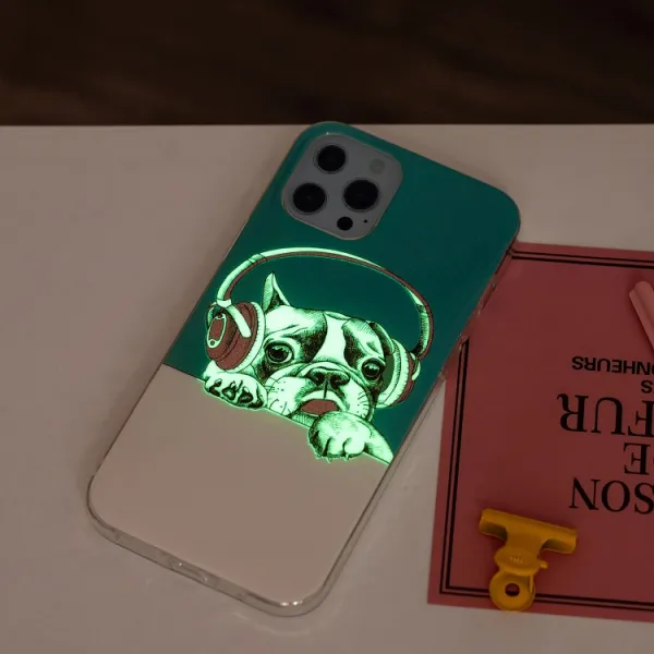 ART TPU Svietiaci obal Apple iPhone 13 Pro DOG