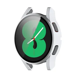 Ochranný kryt s tvrdeným sklom pre Samsung Galaxy Watch 4 44mm strieborný