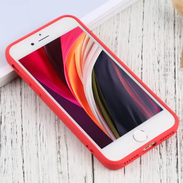 RUBBER MAGSAFE Kryt Apple iPhone 8 / SE 2022 / 2020 červený