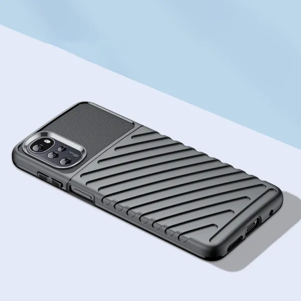 THUNDER Ochranný kryt Motorola Moto E32 / E32s čierny
