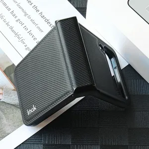 IMAK CARBON Ochranný obal pre Samsung Galaxy Z Flip4 5G čierny