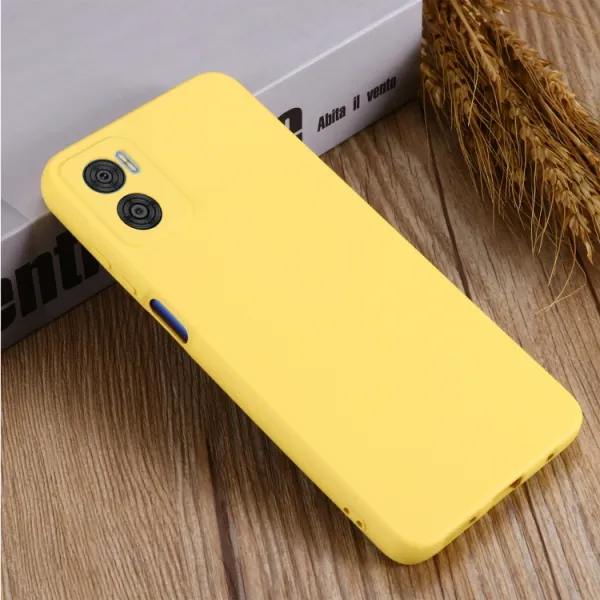 RUBBER Ochranný kryt pre Motorola Moto E22 / E22i žltý