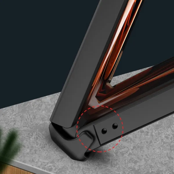 GKK MAGNETIC LEATHER Plastový obal Motorola Razr 2022 5G CARBON