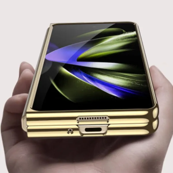 GKK PHANTOM Ochranný kryt pre Samsung Galaxy Z Fold5 5G strieborný