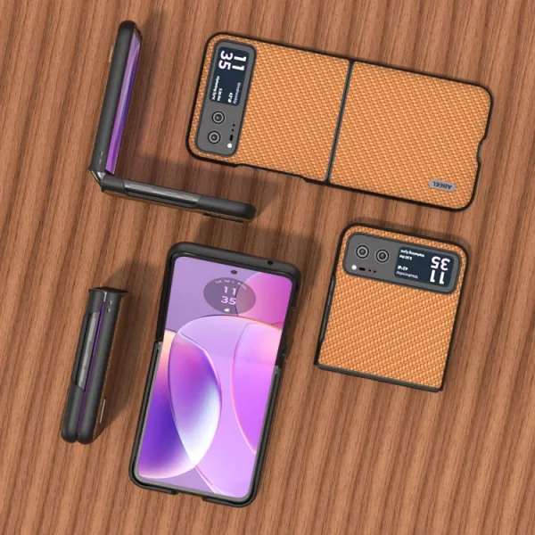 ABEEL CARBON Plastový kryt Motorola Razr 40 hnedý