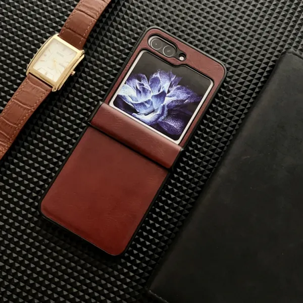 SKIN Ochranný kryt  Samsung Galaxy Z Flip5 5G tmavohnedý