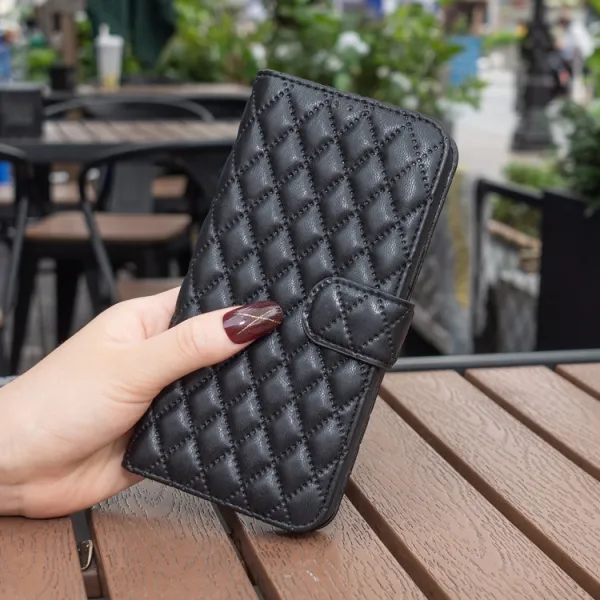 LATTICE Ochranné puzdro pre Nokia C32 čierne