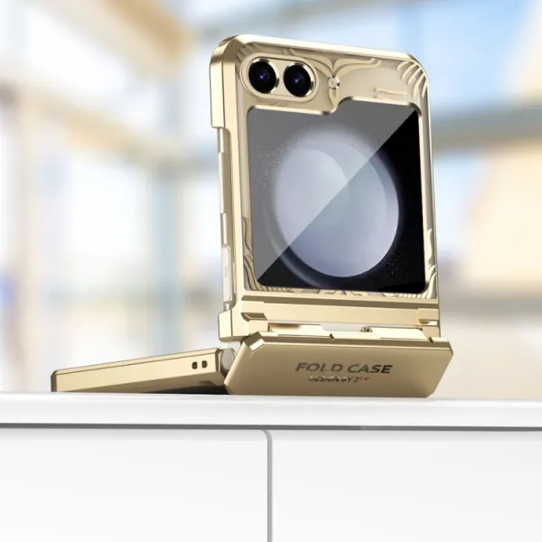 WINGS Ochranný kryt pre Samsung Galaxy Z Flip5 5G strieborný