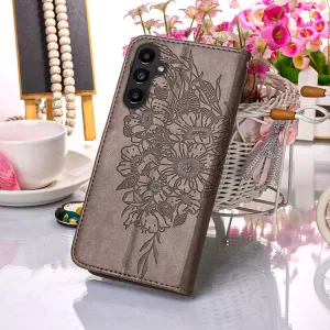 ART BUTTERFLY Peňaženkový obal pre Samsung Galaxy A15 / A15 5G šedý
