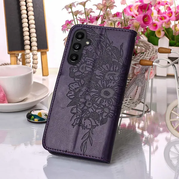 ART BUTTERFLY Peňaženkový obal pre Samsung Galaxy A15 / A15 5G tmavofialový