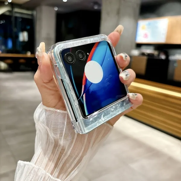 PEARL Ochranný kryt pre Motorola Razr 50 biely