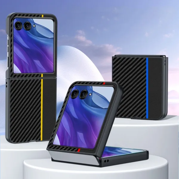 CARBON Ochranný obal pre Motorola Razr 50 Ultra zlatý