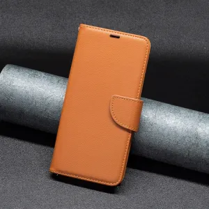 LITCHI Peňaženkové puzdro pre Apple iPhone 16 hnedé