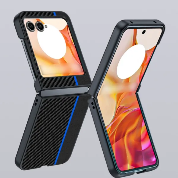 CARBON Ochranný obal pre Motorola Razr 50 červený