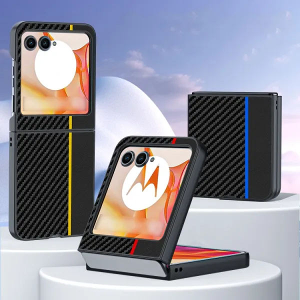 CARBON Ochranný obal pre Motorola Razr 50 červený