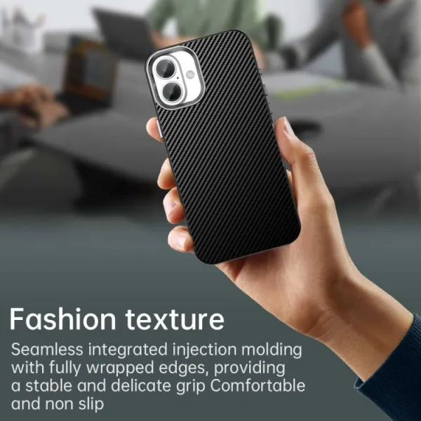IMD CARBON Ochranný kryt pre Apple iPhone 16 Plus čierny