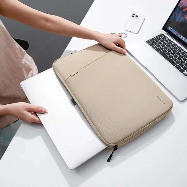 BANGE BG-6801 Puzdro na notebook s uhlopriečkou do 14" čierne