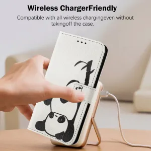 ART Peňaženkový kryt pre Apple iPhone 16e / iPhone 17e PANDA