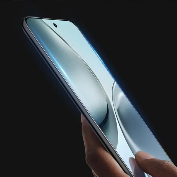 DUX 3D Tvrdené ochranné sklo pre Realme 14 Pro+ 5G