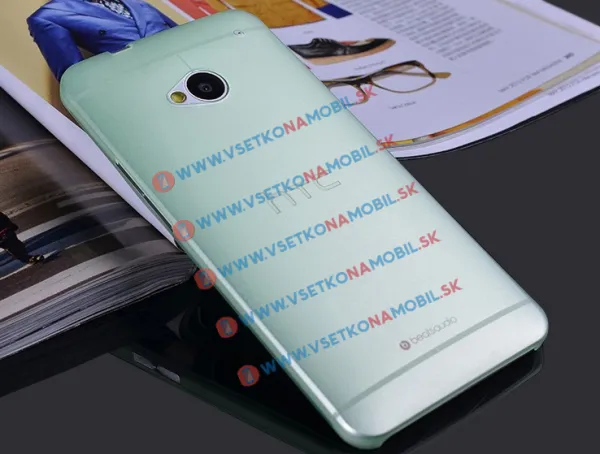 Ultratenký plastový kryt HTC One M7 svetlozelený