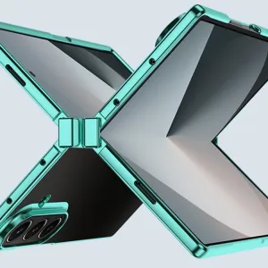 ELECTRO Plastový kryt pre Samsung Galaxy Z Fold7 5G strieborný